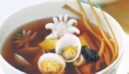 海蛤墨魚湯