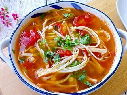 金針菇西紅柿湯